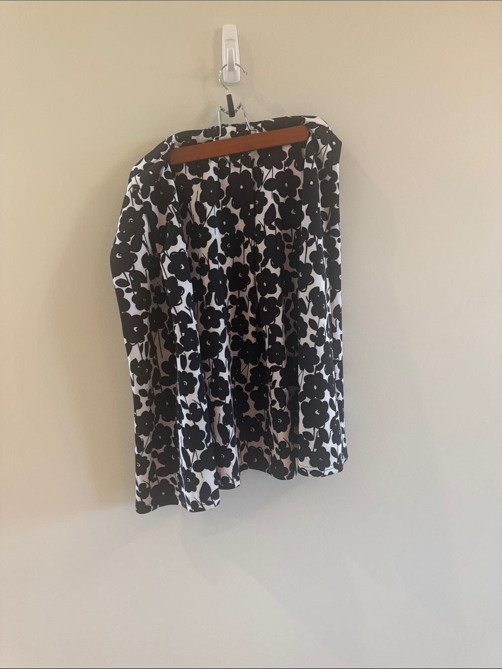 City Chic Black and White Floral A-Line Skirt